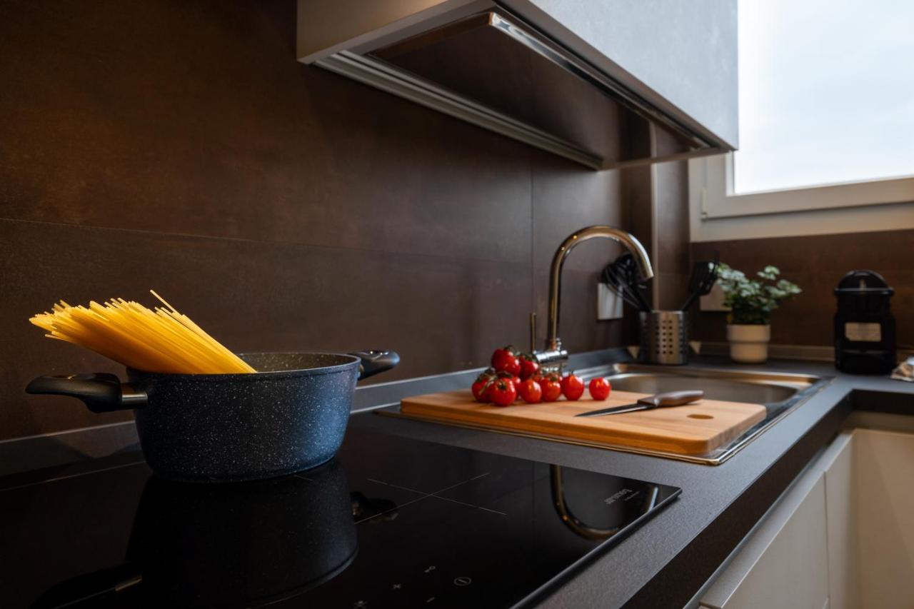 Appartamenti Vista Mole, Centro A 15 Min - Luxury Suites & Fast Wifi Turin Exterior foto
